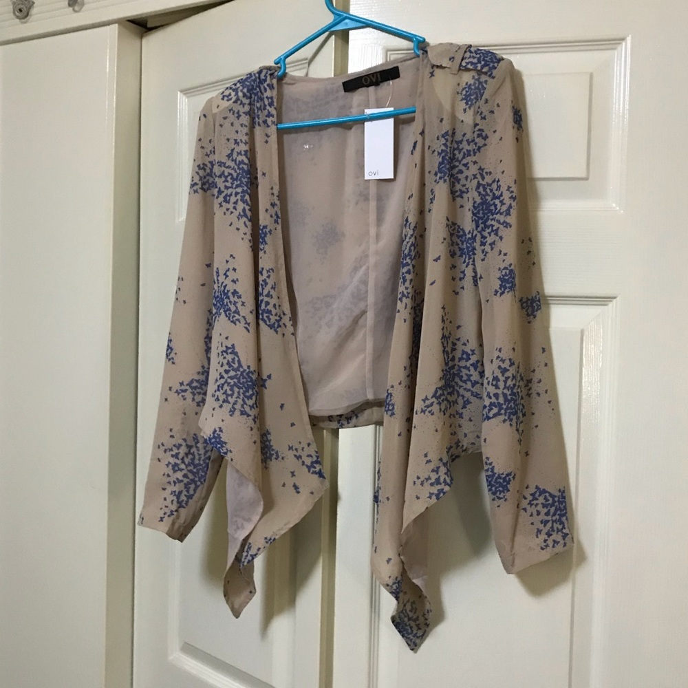 OVI Cardigan SZ MED NWT‎